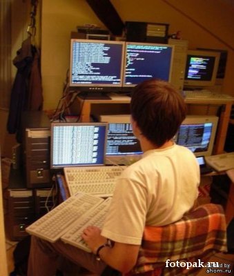 Компьютер 033